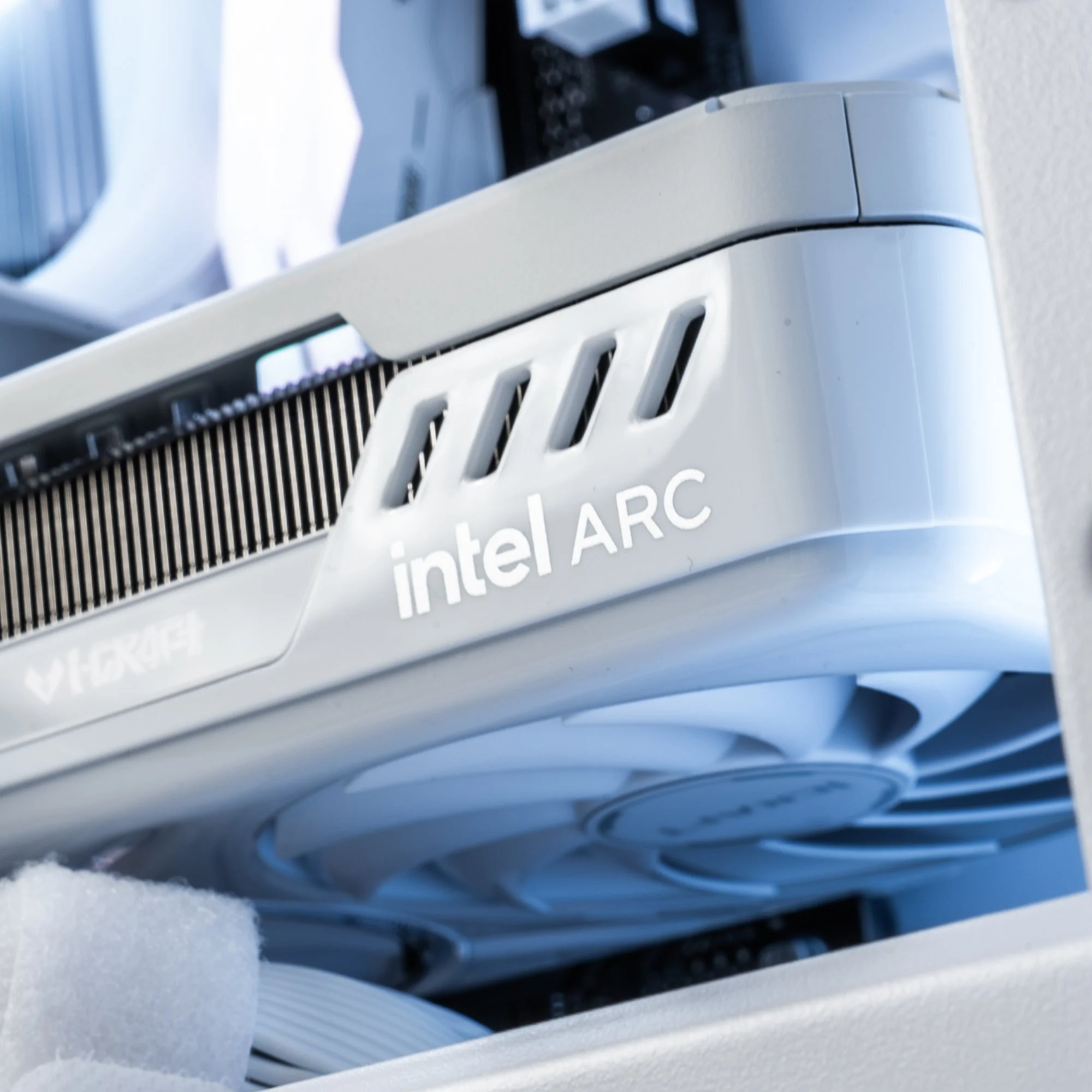 White PC angled