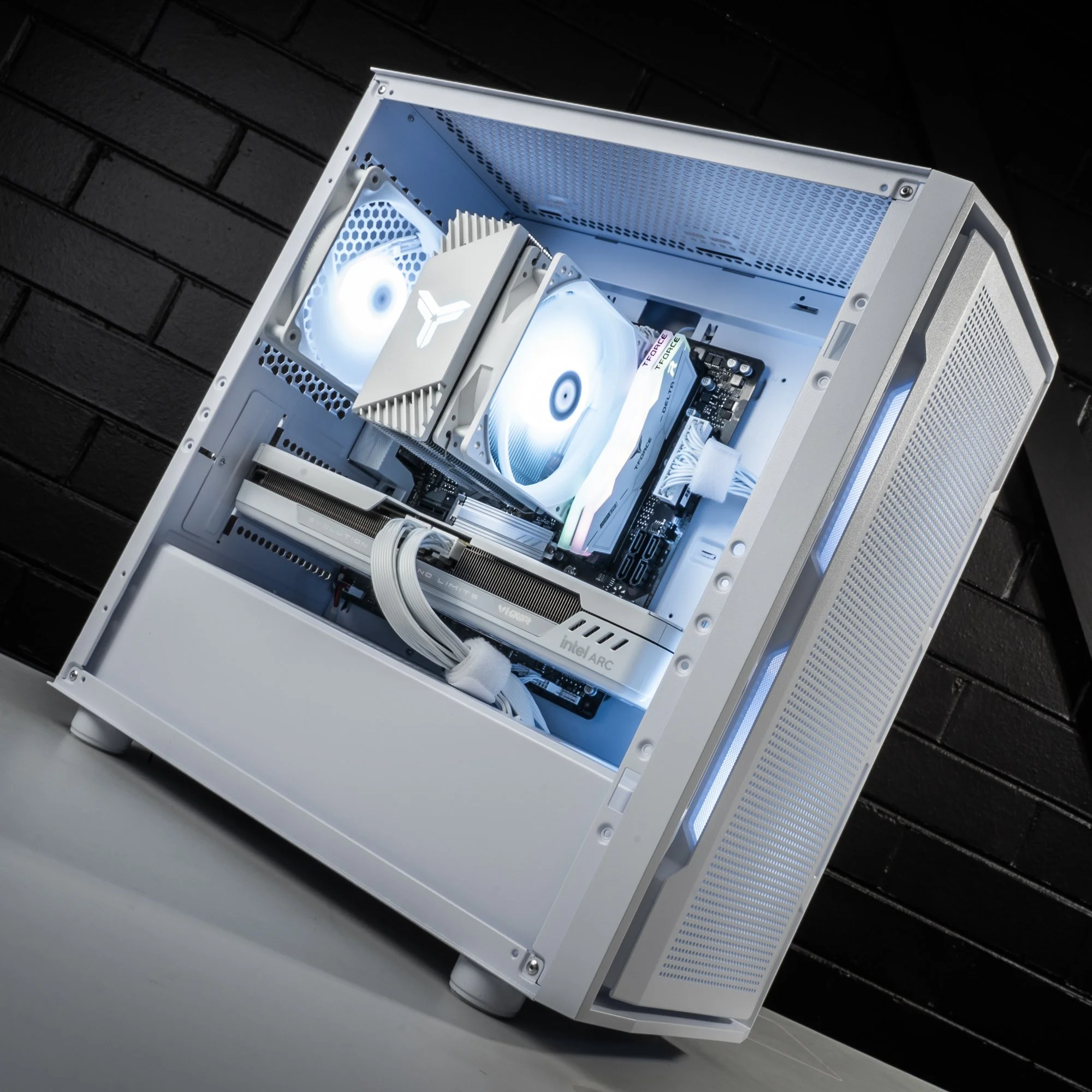 White PC open